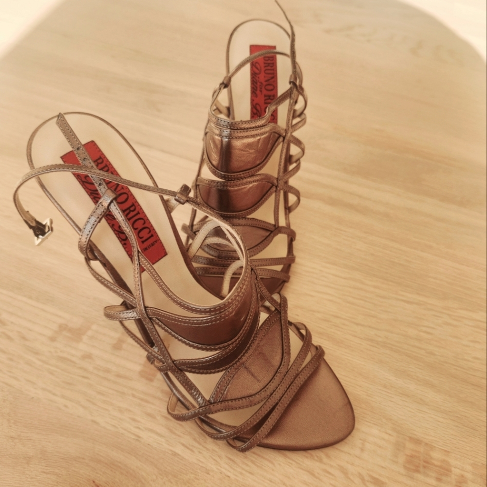Bruno Ricci for Diane B Heels